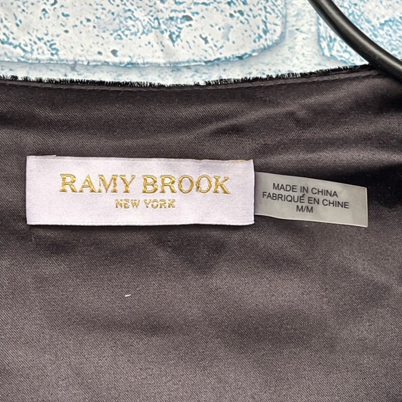 Ramy Brook Womens Jaxon Velvet Long Sleeves Cropped blazer top size medium - Picture 6 of 13